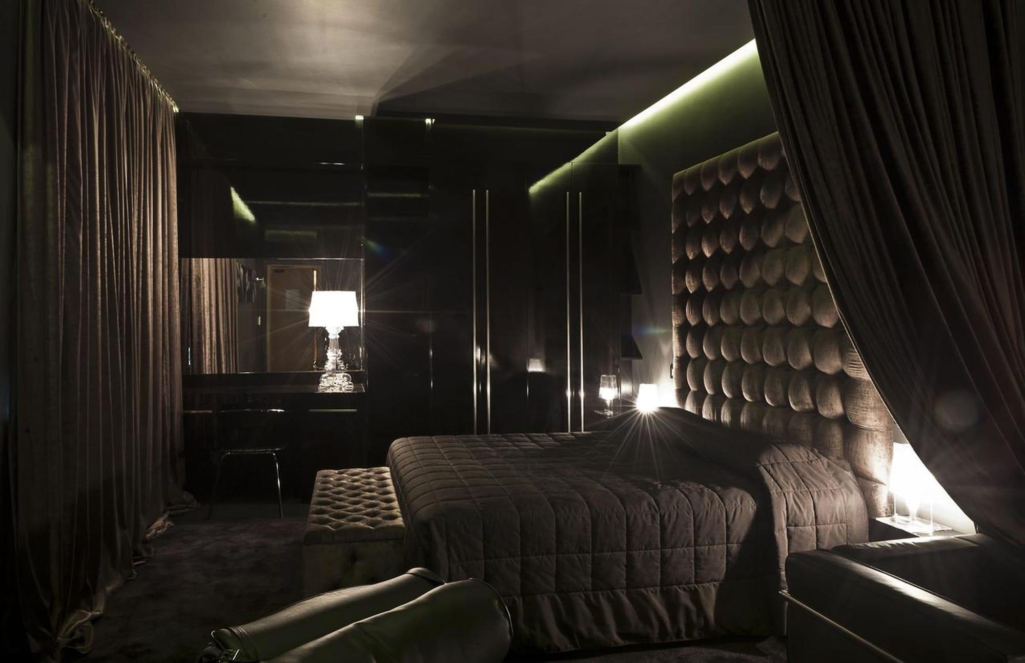Hotel Aleramo Асти Екстериор снимка