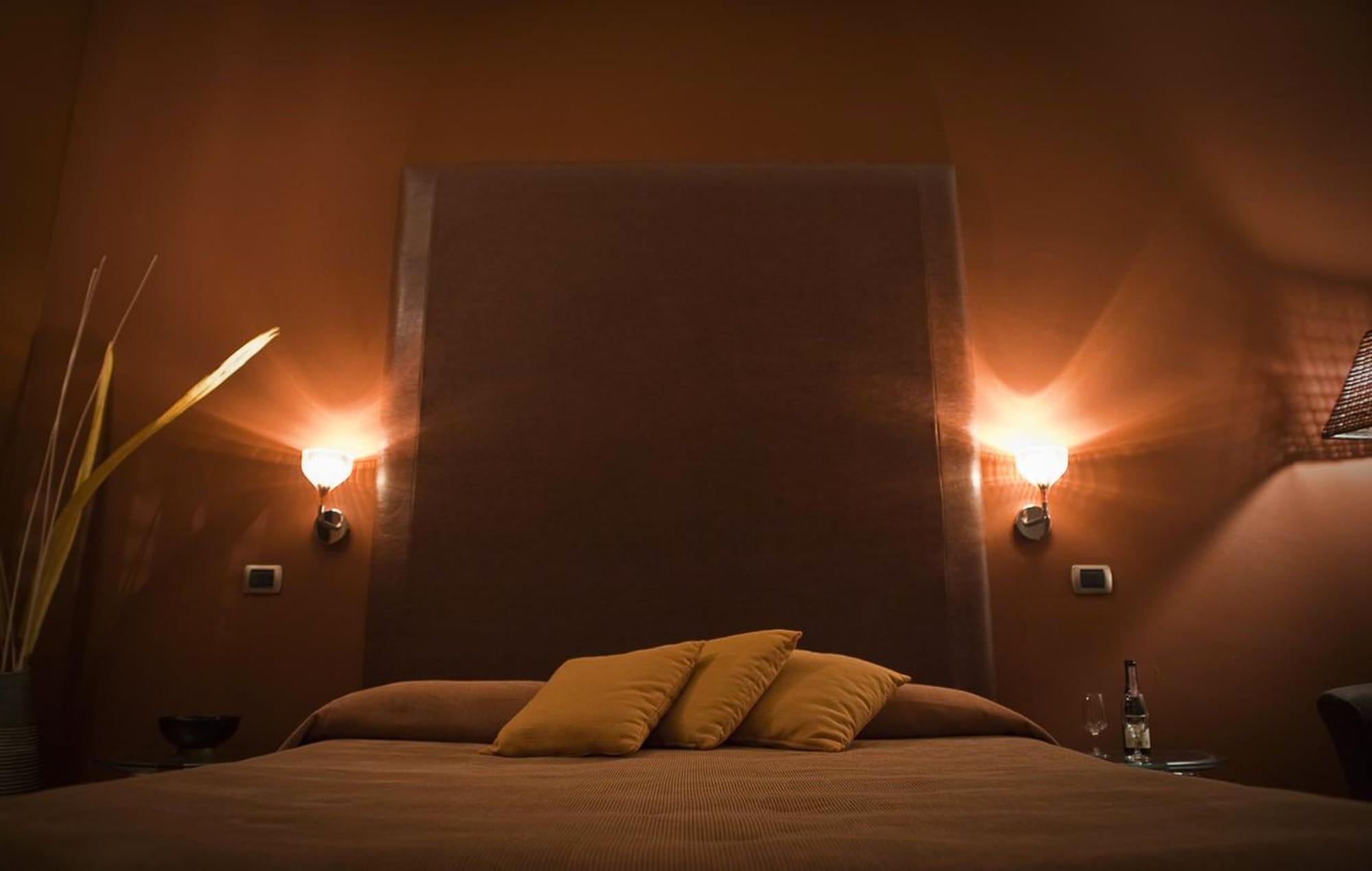 Hotel Aleramo Асти Екстериор снимка